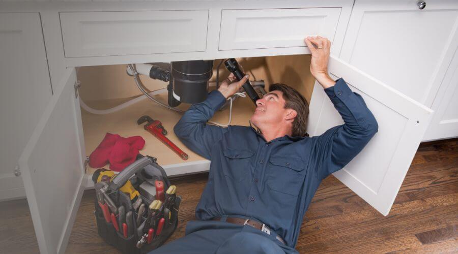 Local tankless water heater installation in Oshkosh, NE
